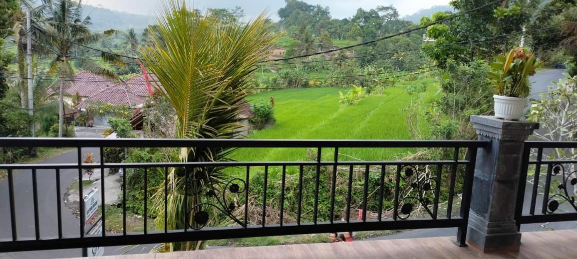 Giri Swari Homestay 希德门 外观 照片